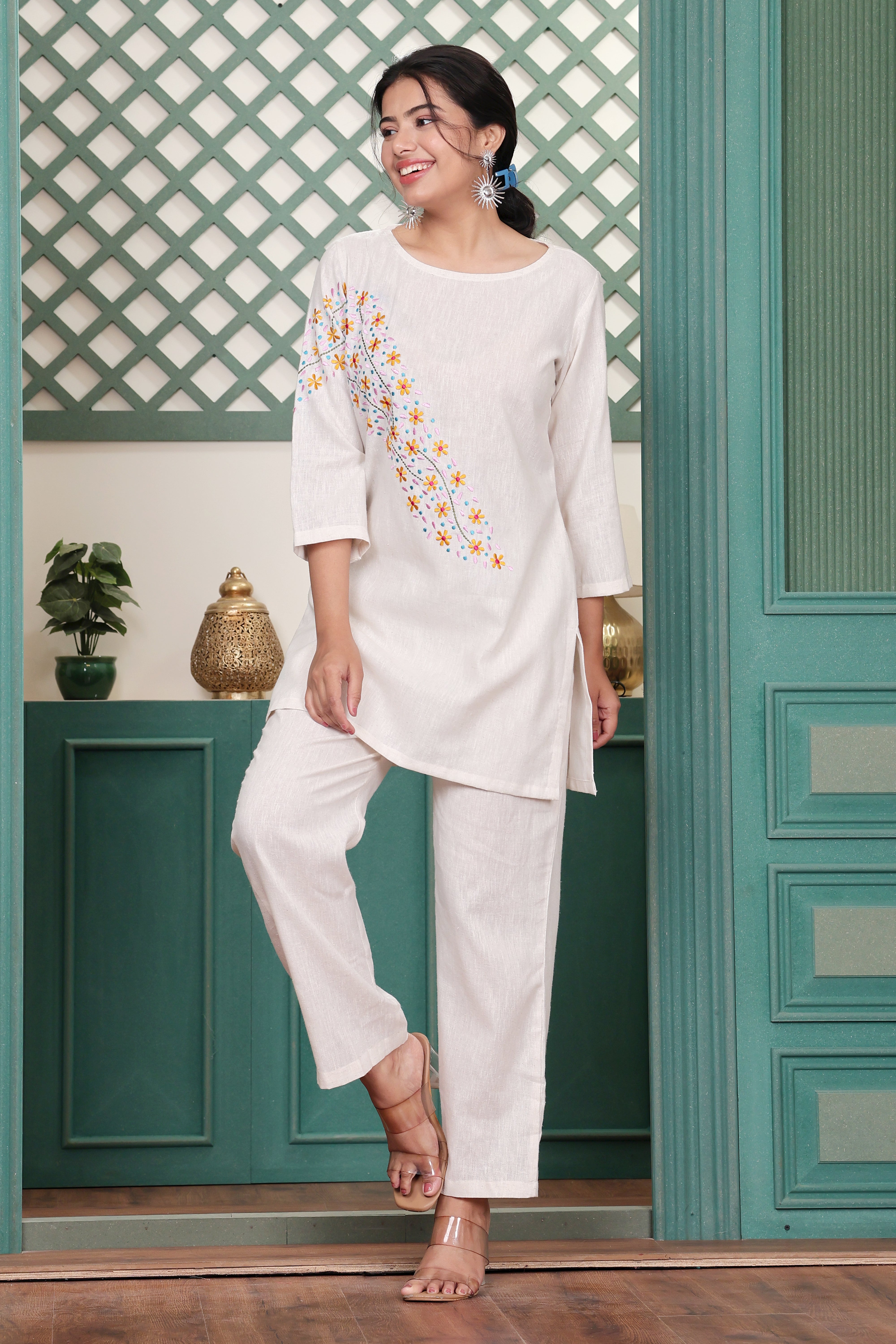 Off White Cotton Blend Tunic with Floral Motif Embroidery