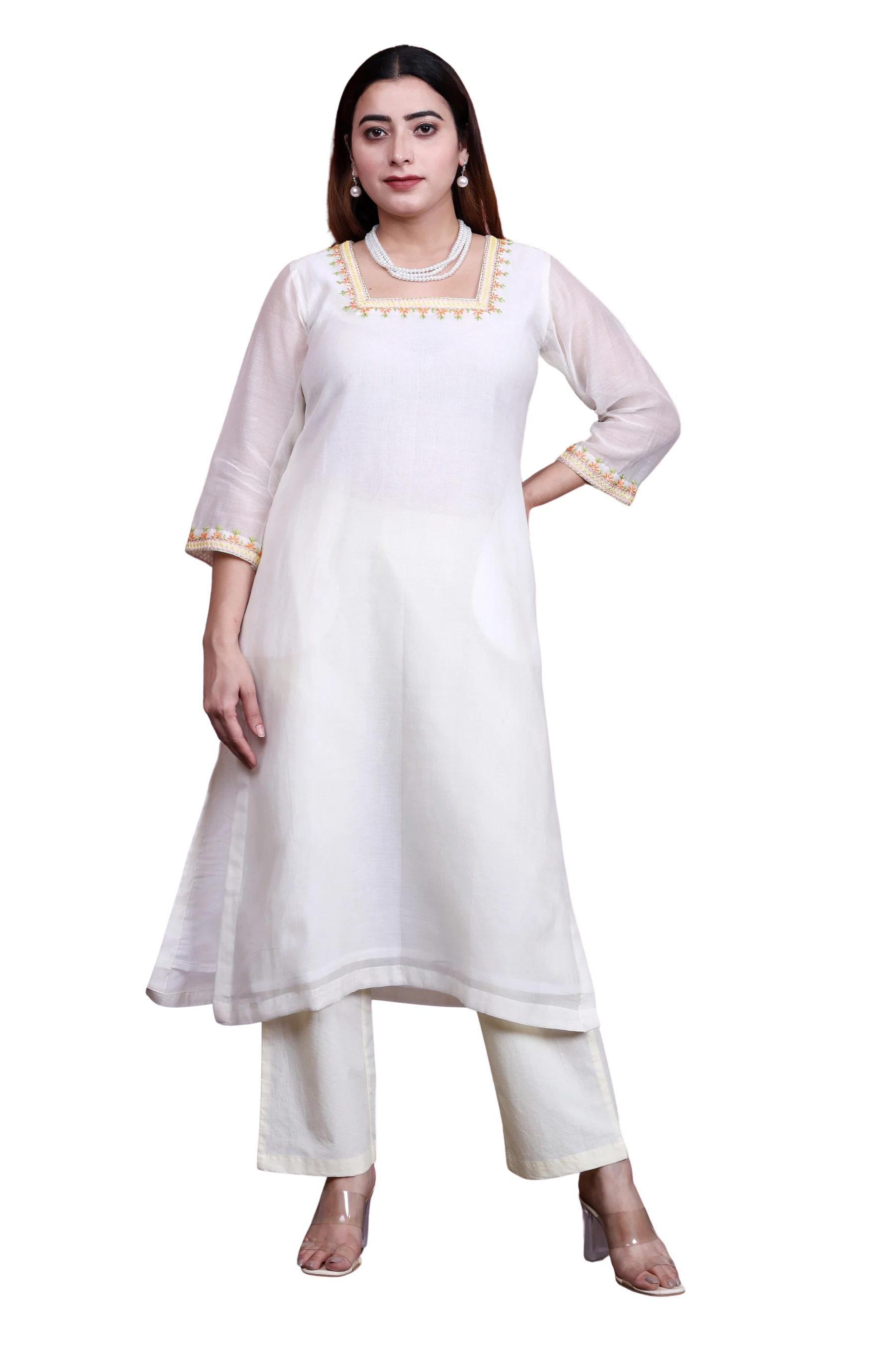 Off-White Mul Chanderi Kurta Set with Geometric Embroidery